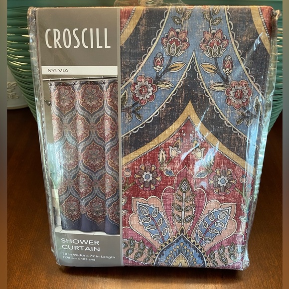 NWT Croscill (Sylvia) Shower Curtain - Picture 1 of 4